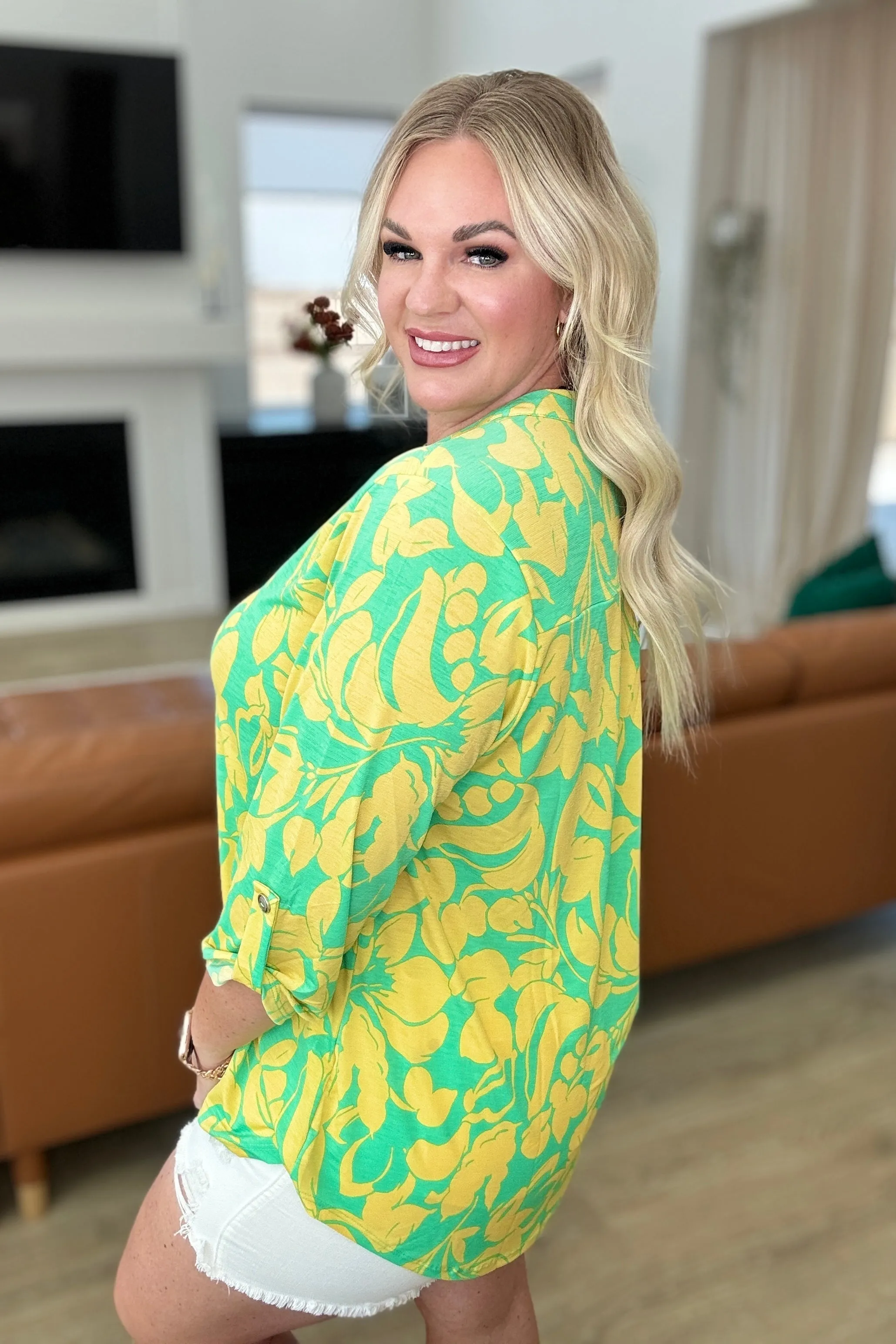 Lizzy Top in Kelly Green and Yellow Floral - Dear Scarlett
