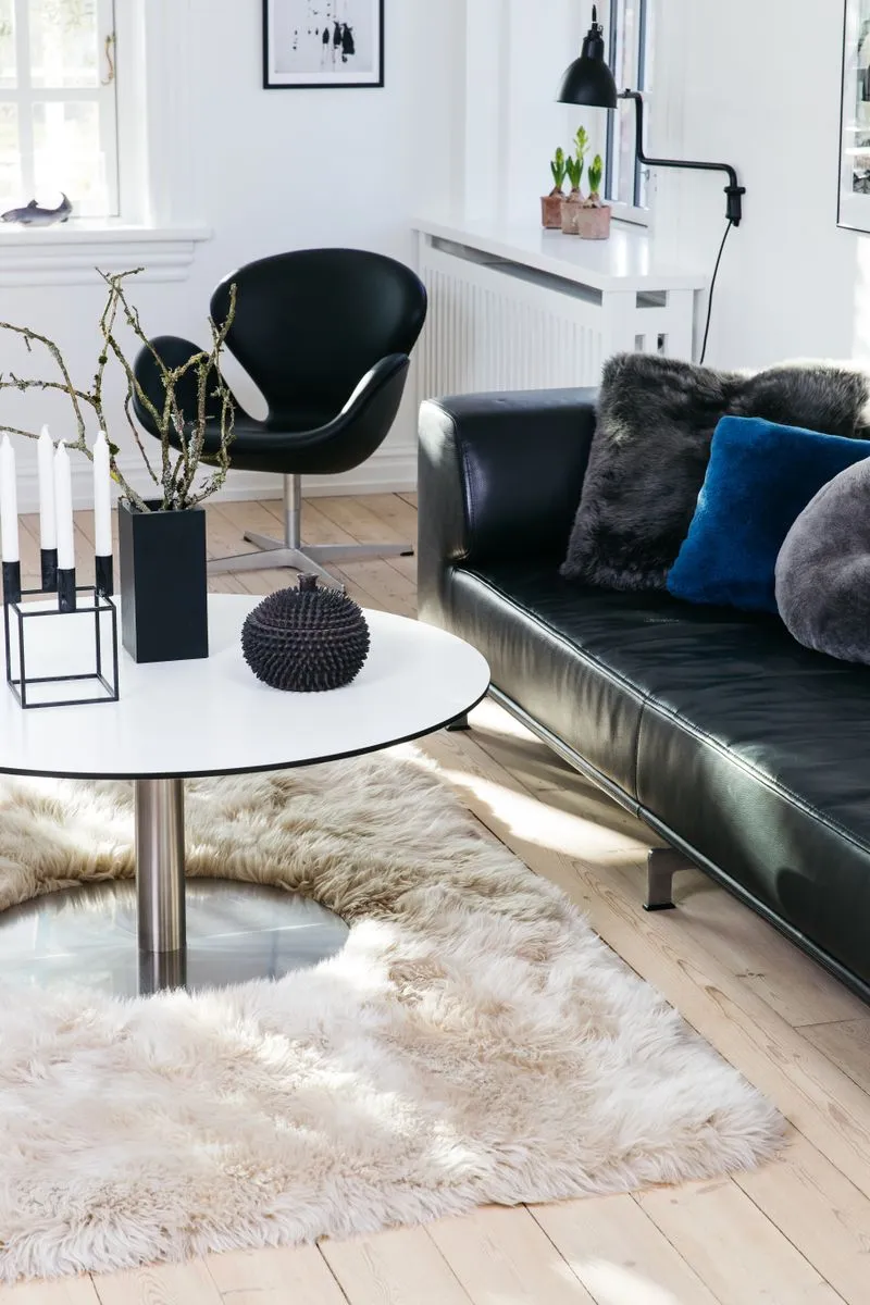 Long Wool Sheepskin Design Rug